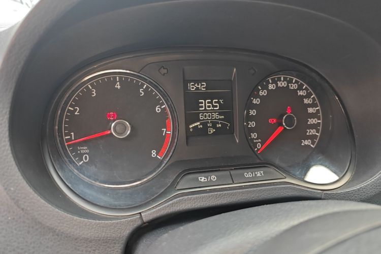 Volkswagen Polo 2017 #12 Volkswagen Polo 2017 car image #12