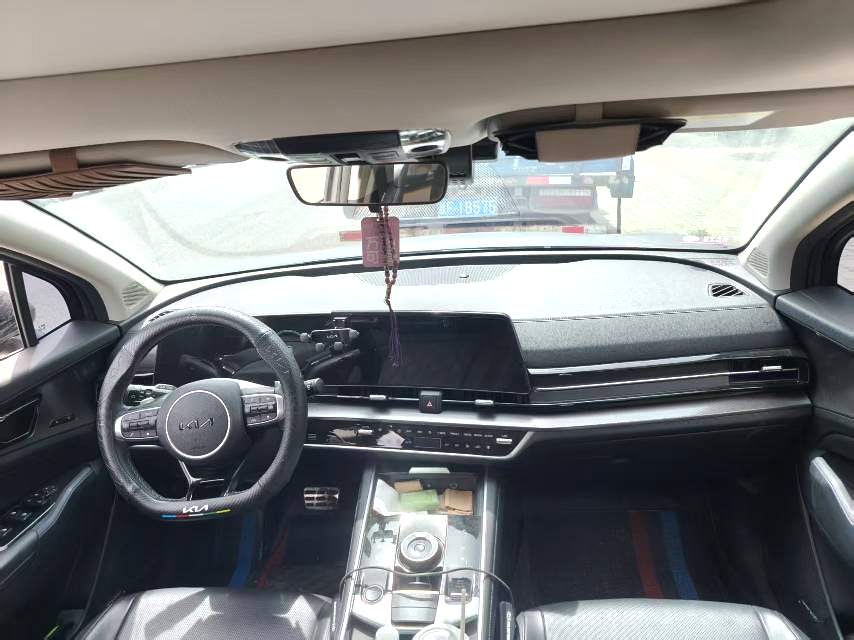 Kia Sportage 2023 car image #3