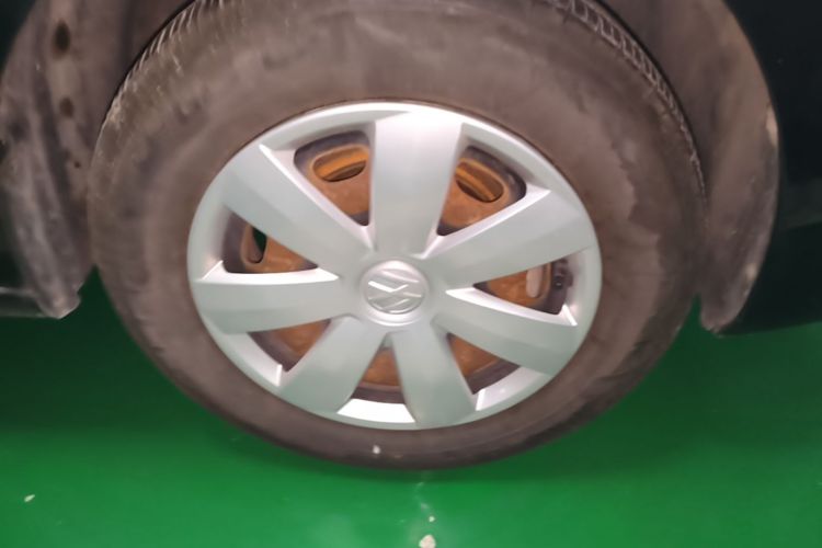 Volkswagen Santana 2015 car image #9