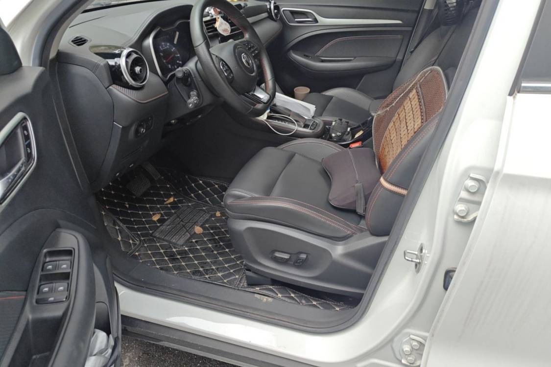 MG ZS 2020 car image #23