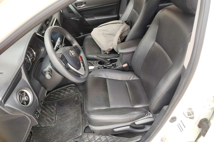 Toyota Corolla 2017 #16 Toyota Corolla 2017 car image #16