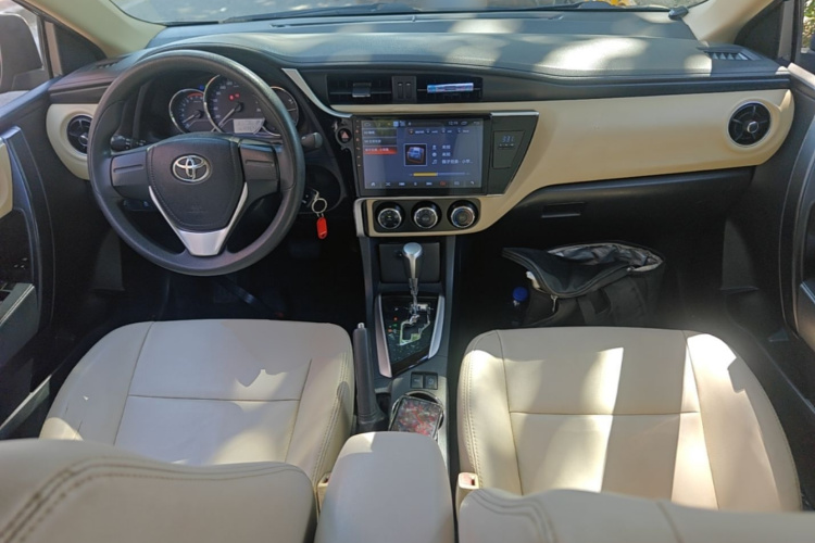 Toyota Corolla 2018 #10 Toyota Corolla 2018 car image #10