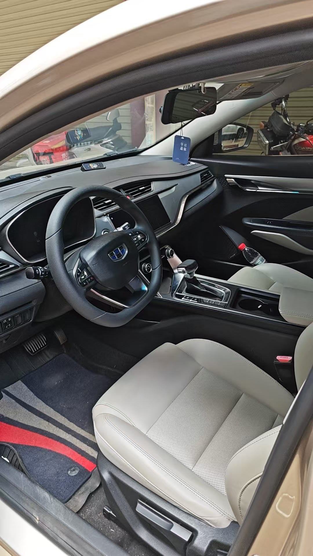 GEELY Binray 2018 imagem de carro #6