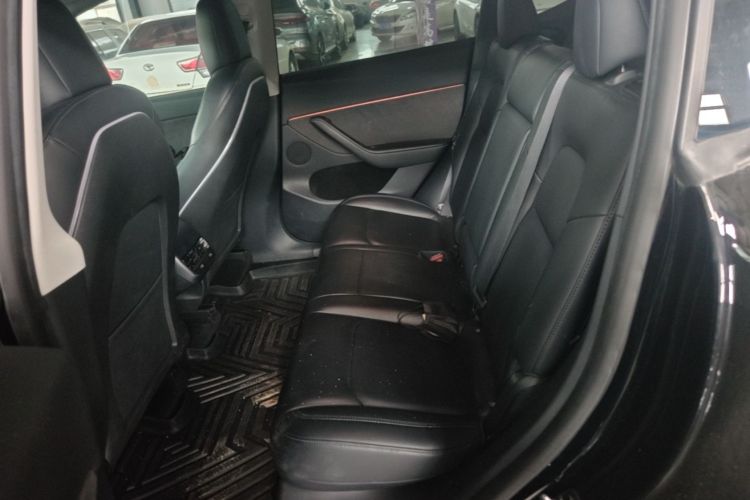 Tesla Model Y 2022 #17 Tesla Model Y 2022 car image #17