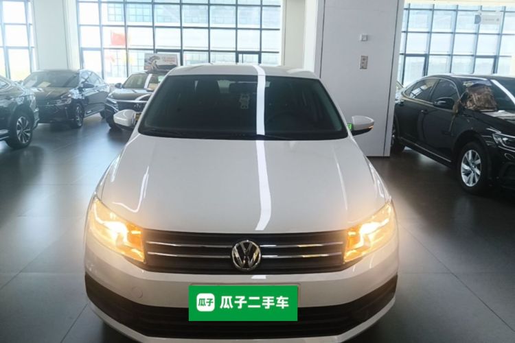 Volkswagen Santana 2023 صورة سيارة #3