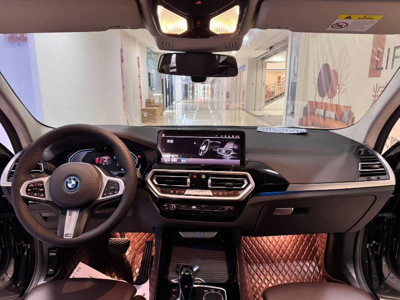 BMW iX3 2022 #5 BMW iX3 2022 car image #5