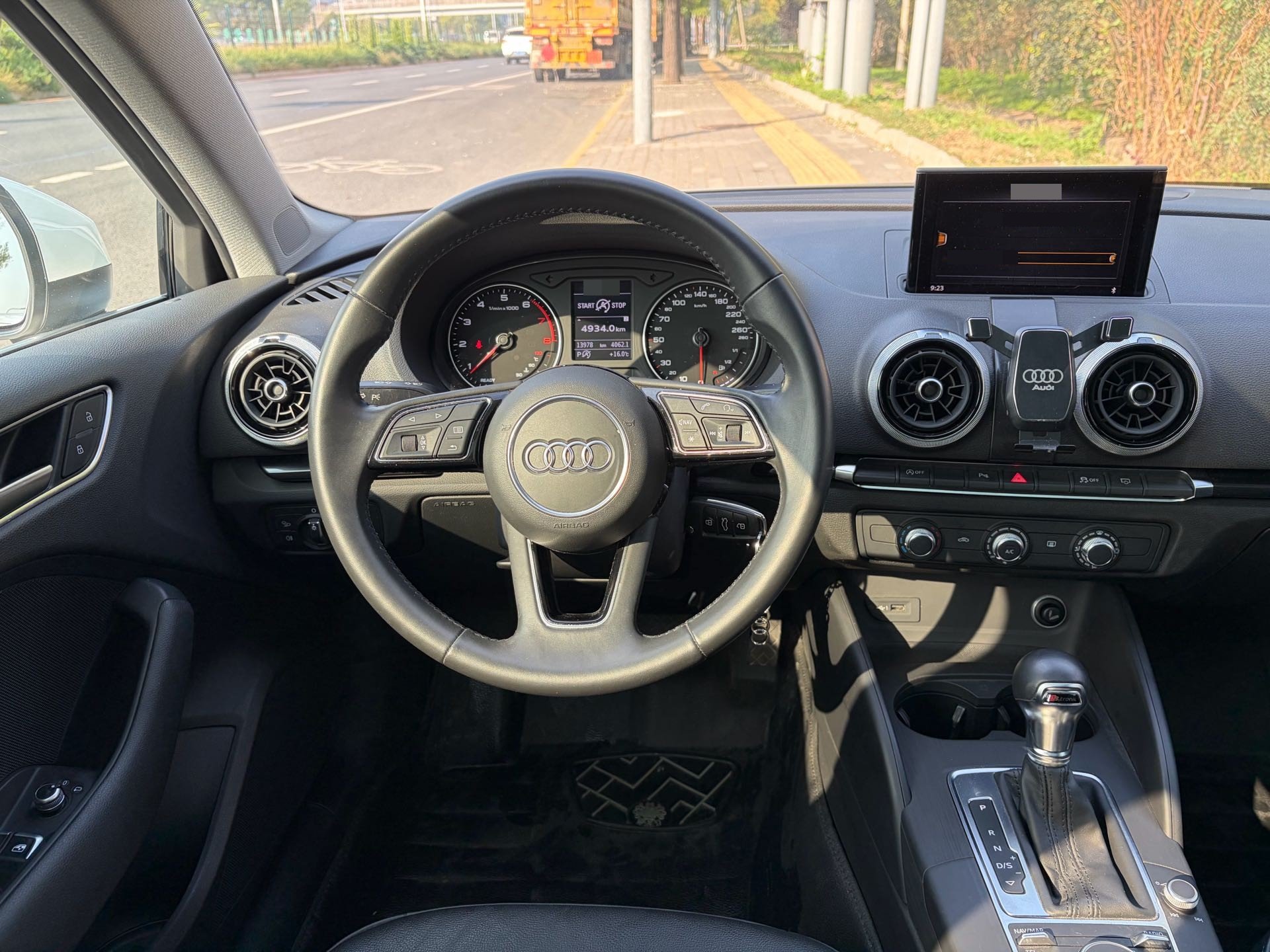 Audi A3 2018 #12 Audi A3 2018 car image #12