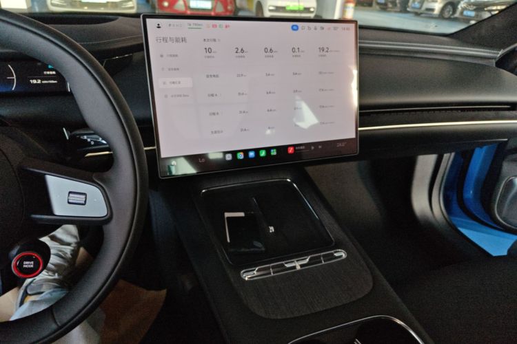 2026 #13 2026 imagen de coche #13
