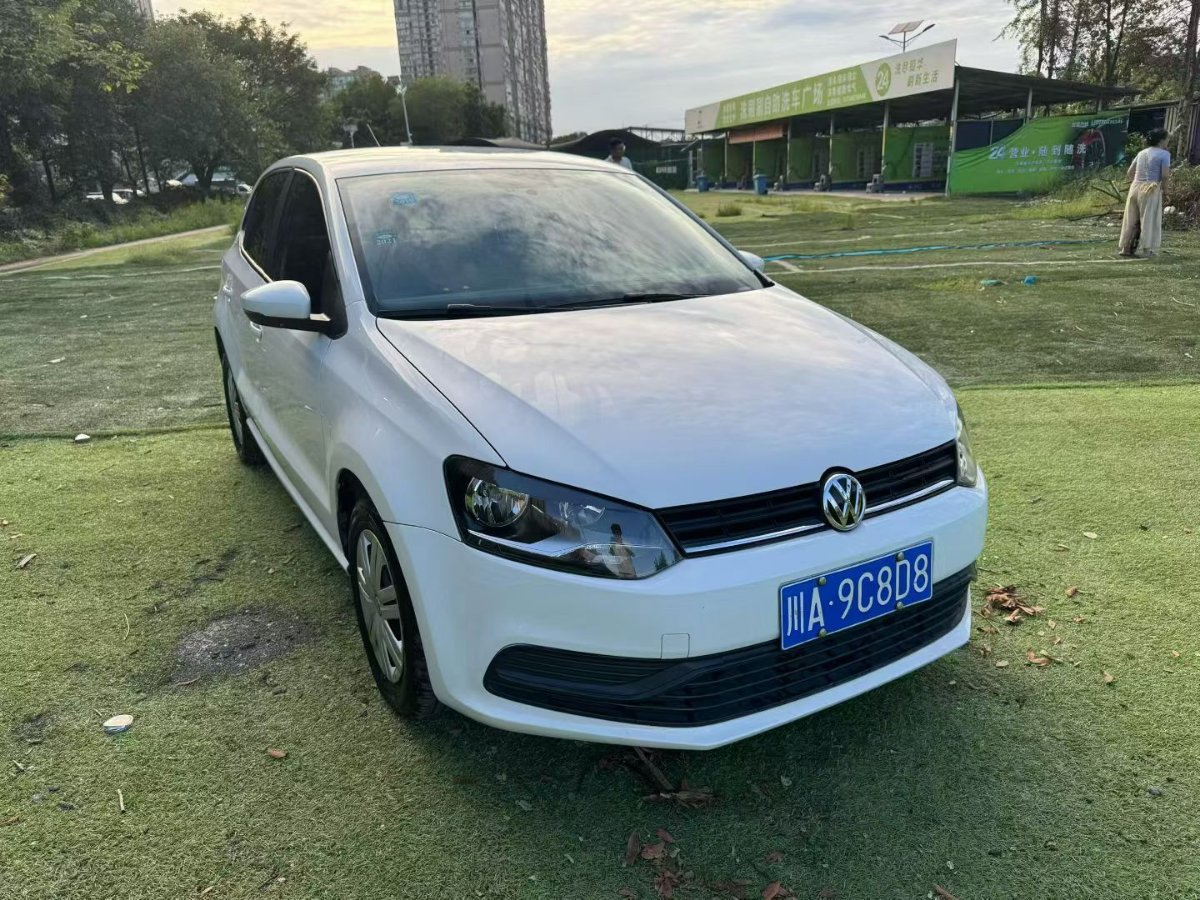 Volkswagen Polo 2015 #3 Volkswagen Polo 2015 car image #3