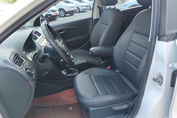 Volkswagen Polo 2018 #15 Volkswagen Polo 2018 car image #15