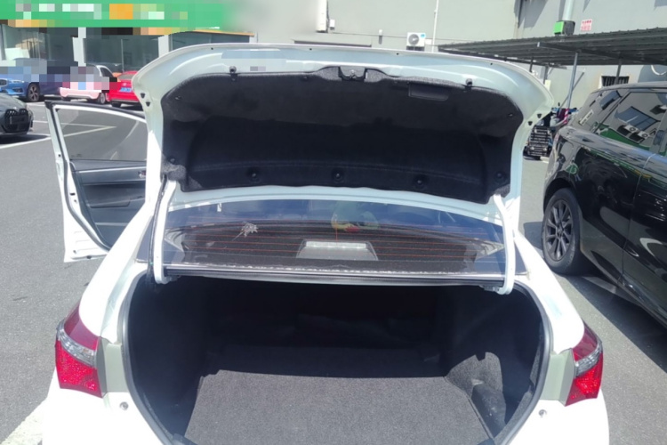 Toyota Corolla 2018 #21 Toyota Corolla 2018 car image #21