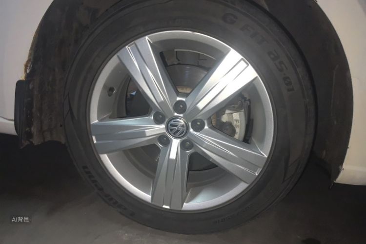 Volkswagen Lavida 2017 car image #9