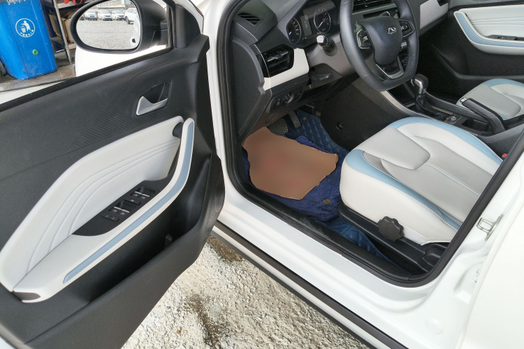 Chery Tiggo 3x 2023 car image #16