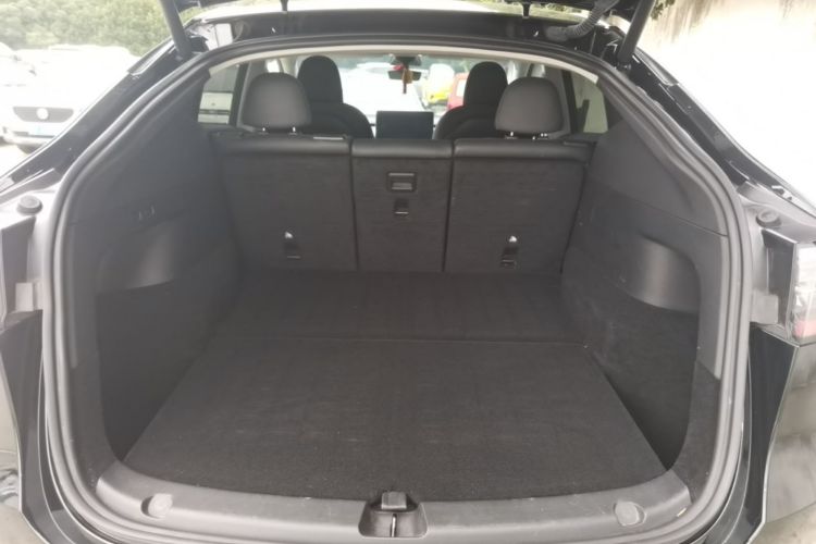 Tesla Model Y 2023 #19 Tesla Model Y 2023 car image #19