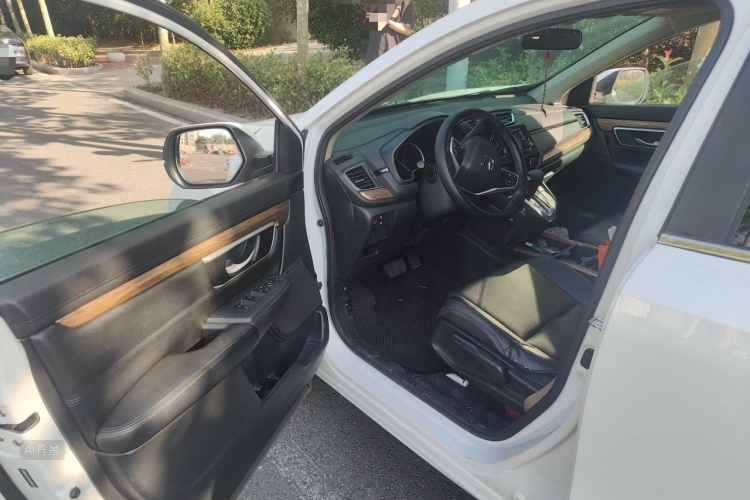 Honda CR-V 2019 #18 Honda CR-V 2019 car image #18