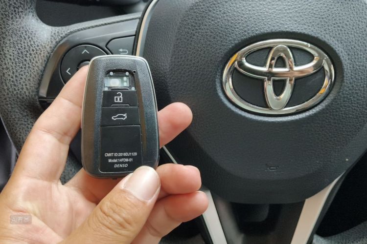 Toyota Corolla 2020 car image #10