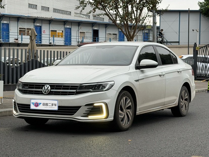 Volkswagen Bora Pure Electric 2021 car image 