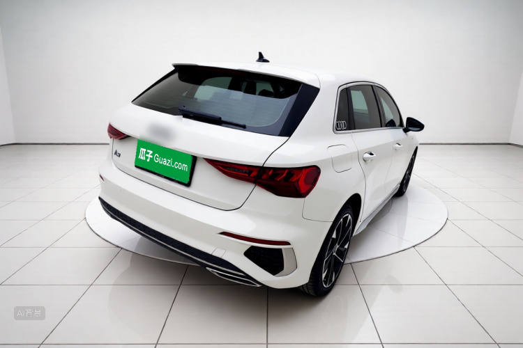 Audi A3 2023 immagine di auto #7