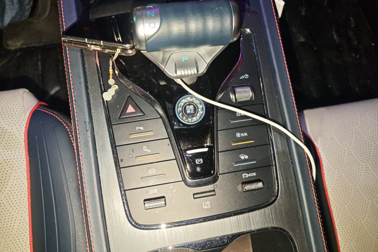 BYD Yuan Plus 2023 изображение автомобиля #18