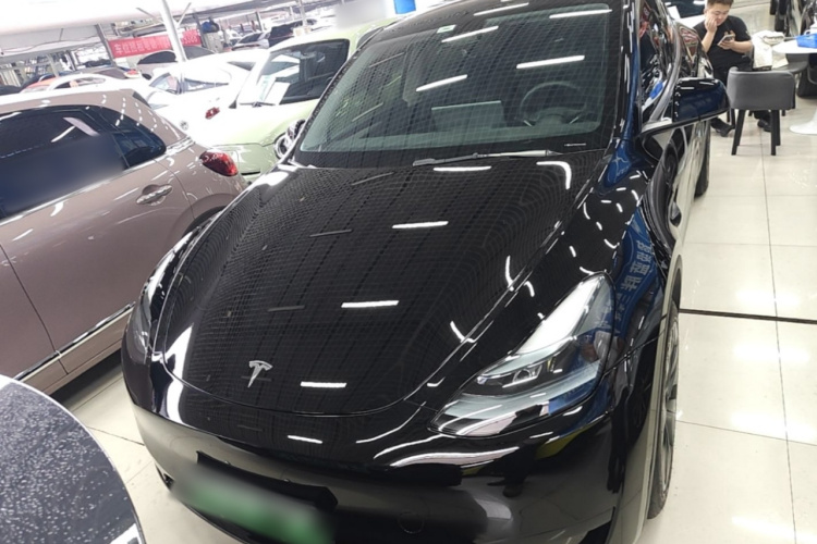 Tesla Model Y 2024 #3 Tesla Model Y 2024 car image #3