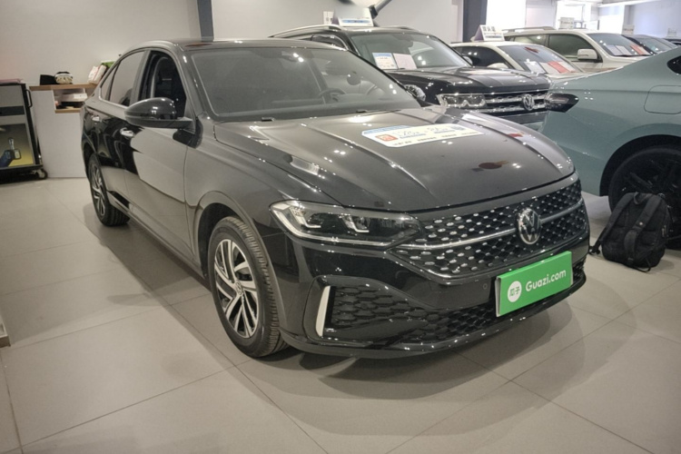 Volkswagen Lavida 2025 car image #4