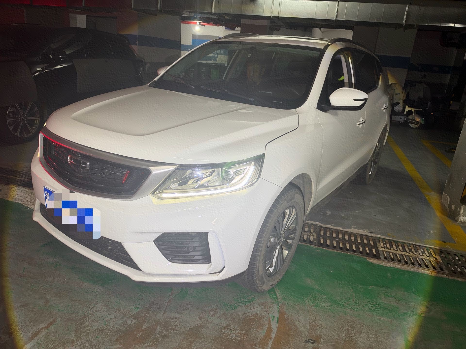 GEELY Vision X6 2021 GEELY Vision X6 2021 immagine di auto