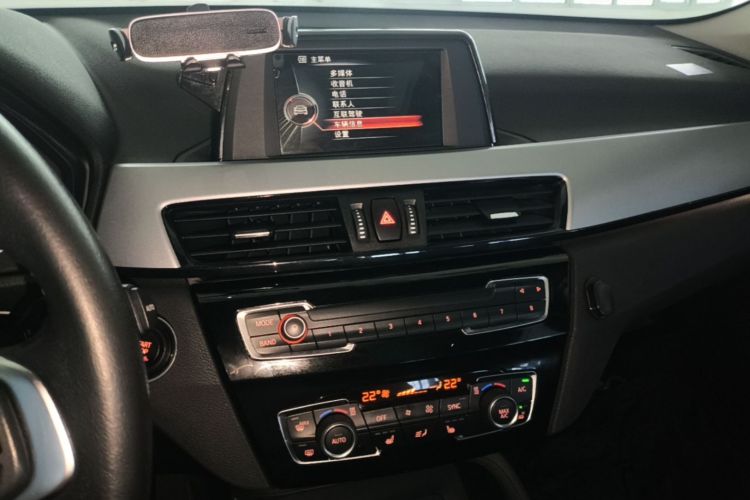 BMW X1 2017 #13 BMW X1 2017 immagine di auto #13