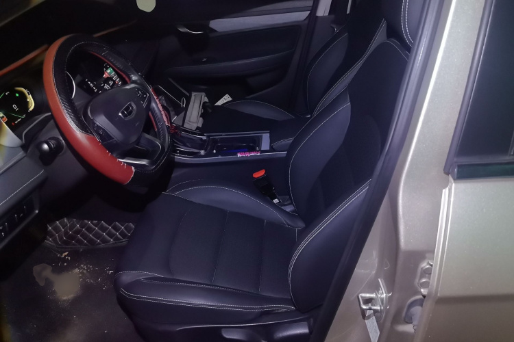 GEELY Emgrand 2021 car image #19