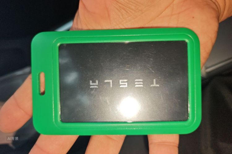 Tesla Model Y 2024 immagine di auto #10