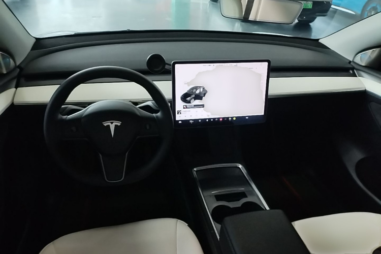 Tesla Model Y 2021 #10 Tesla Model Y 2021 car image #10