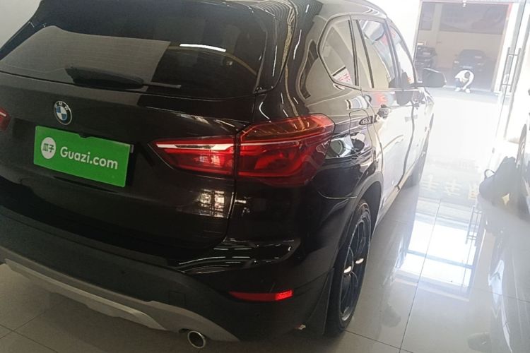 BMW X1 2018 #8 BMW X1 2018 car image #8