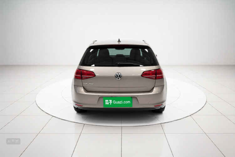 Volkswagen Golf 2017 car image #6
