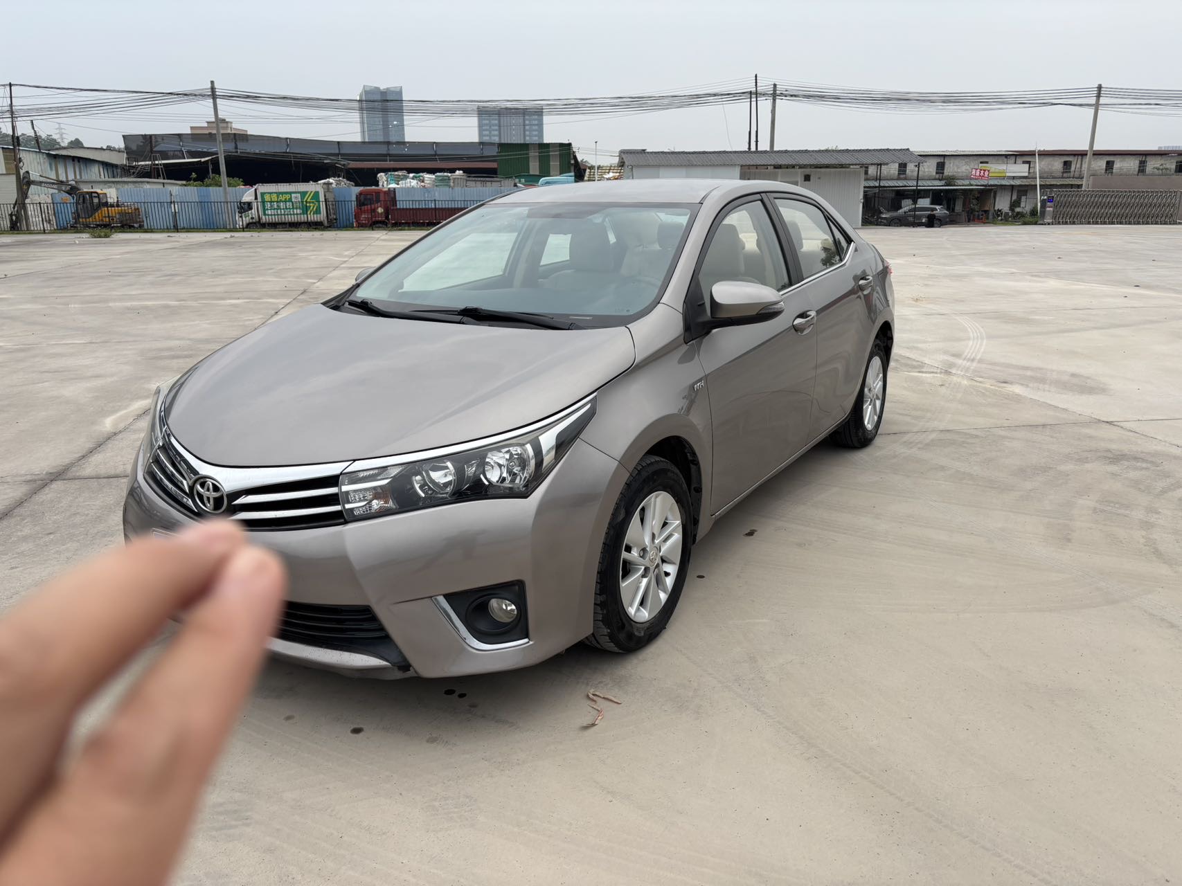 Toyota Corolla 2014 Toyota Corolla 2014 car image