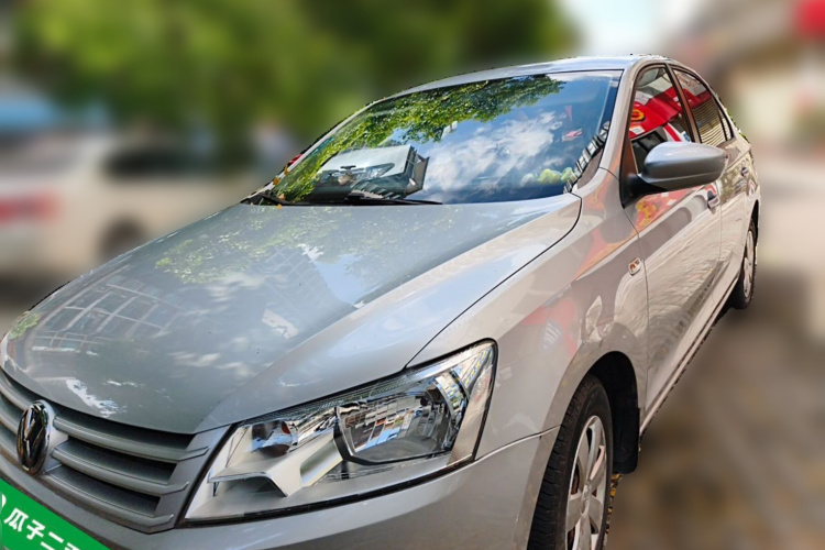 Volkswagen Santana 2015 car image #2