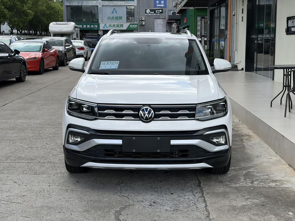 Volkswagen T-Cross 2021 #2 Volkswagen T-Cross 2021 car image #2