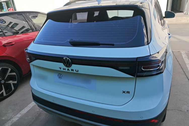 Volkswagen Tharu 2025 car image #6