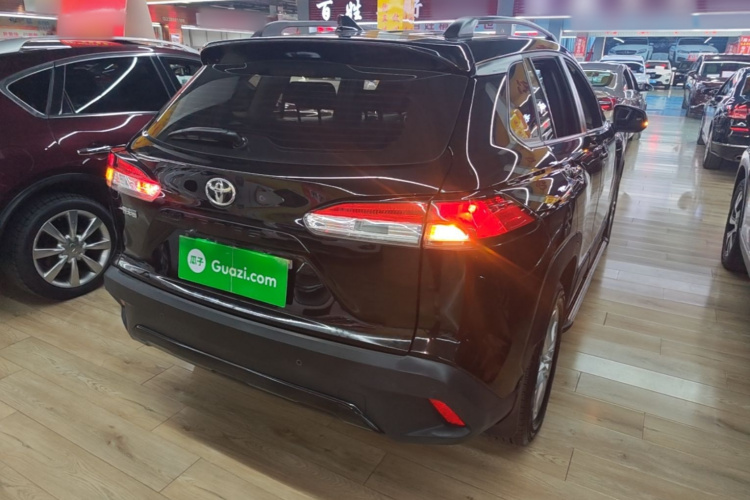 Toyota Corolla Cross 2023 #7 Toyota Corolla Cross 2023 صورة سيارة #7