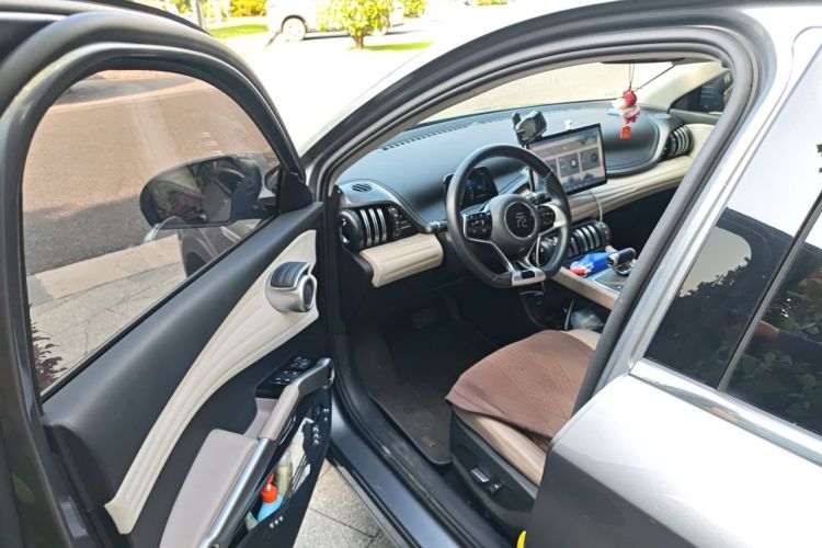 BYD Yuan Plus 2023 #9 BYD Yuan Plus 2023 car image #9