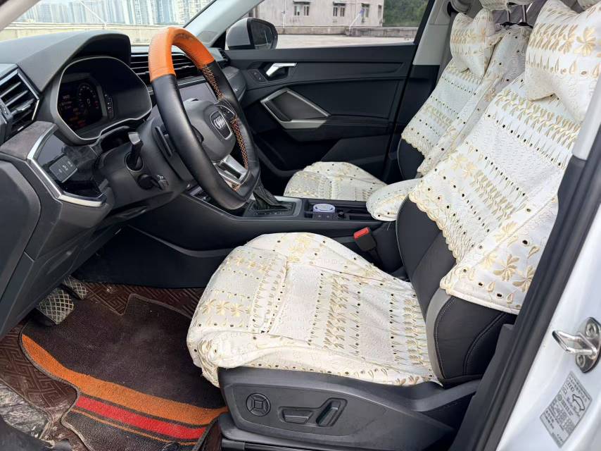 Audi Q3 2019 #4 Audi Q3 2019 car image #4