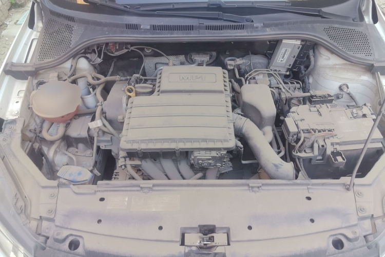 Volkswagen Santana 2018 car image #22