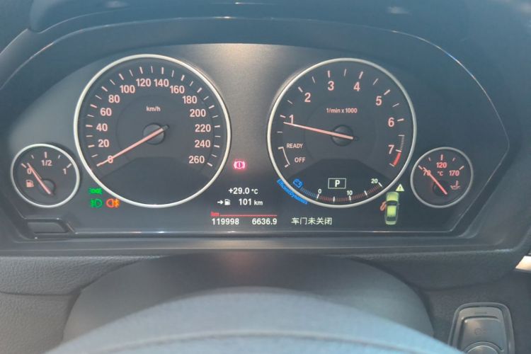 BMW 3 Series 2018 #12 BMW 3 Series 2018 car image #12