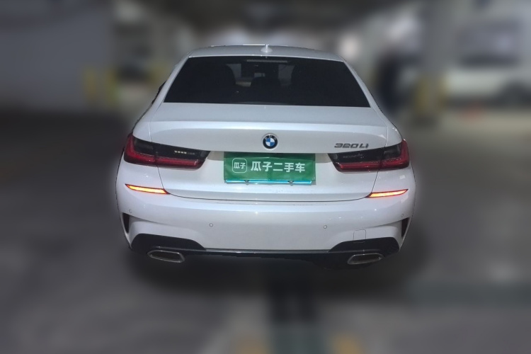 BMW 3 Series 2020 car image #6