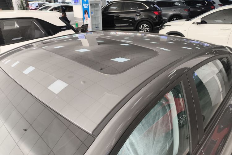 GEELY Binray 2026 immagine di auto #25