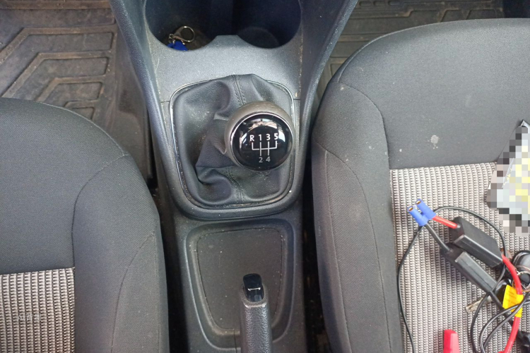 Volkswagen Polo 2016 #16 Volkswagen Polo 2016 car image #16