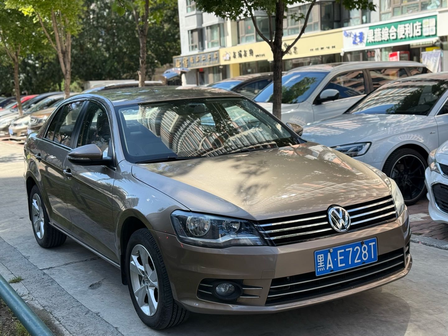 Volkswagen Bora 2015 صورة سيارة #5