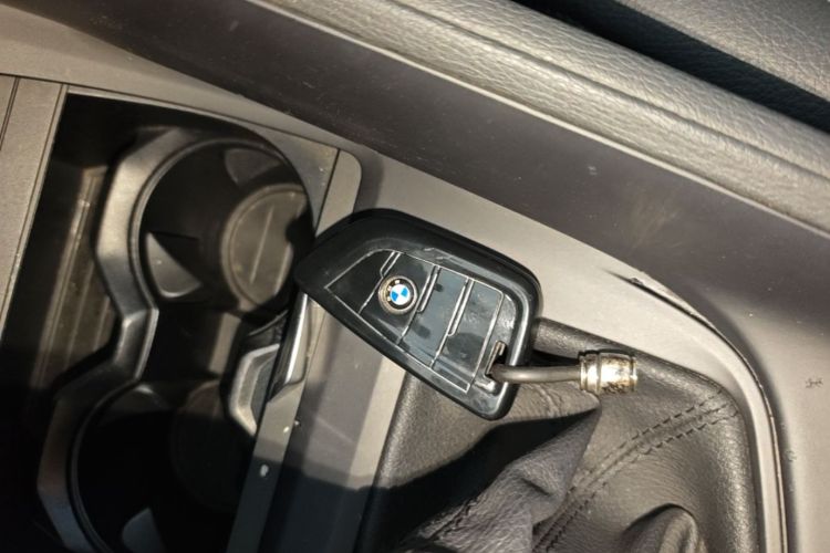 BMW X1 2018 car image #9