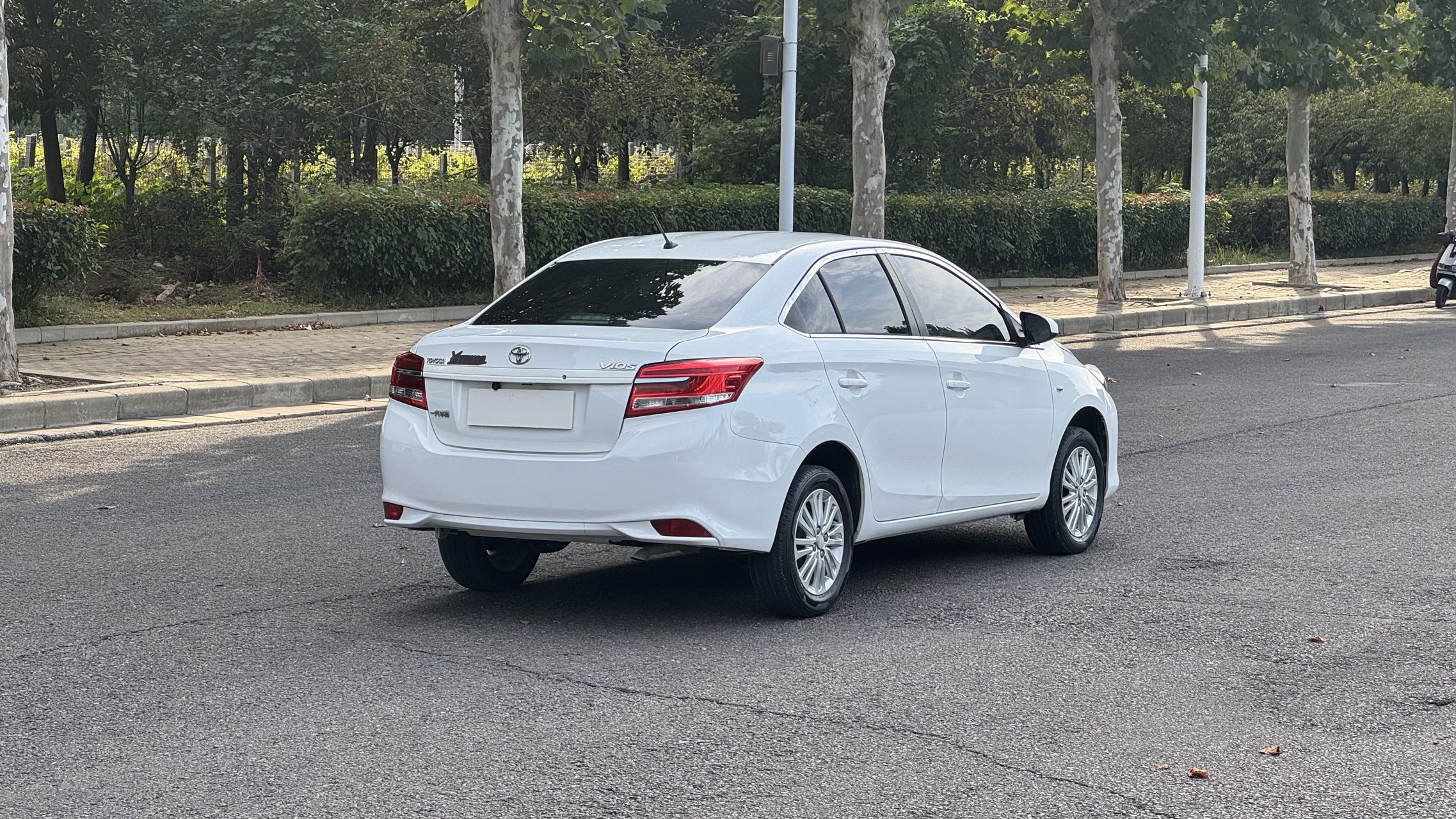 Toyota Vios 2017 car image #9