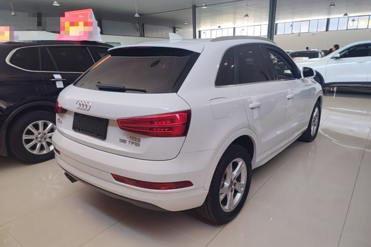 Audi Q3 2018 #7 Audi Q3 2018 car image #7