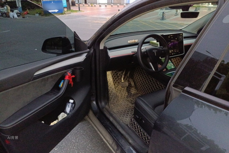Tesla Model Y 2024 #18 Tesla Model Y 2024 car image #18