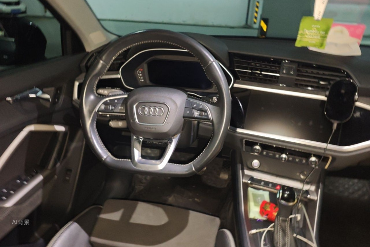 Audi Q3 2020 #12 Audi Q3 2020 car image #12